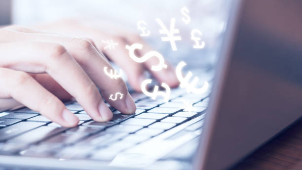 istock Currency management, currency management, cross-border e-commerce concept creative map 1026930562