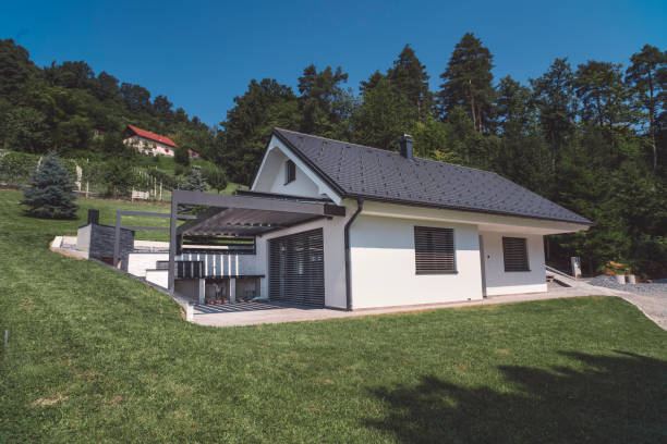 istock Modern house in the sunshine 1027100208