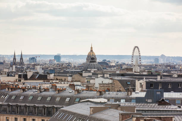 istock The beautiful Paris city in a cold winter day 1027194444