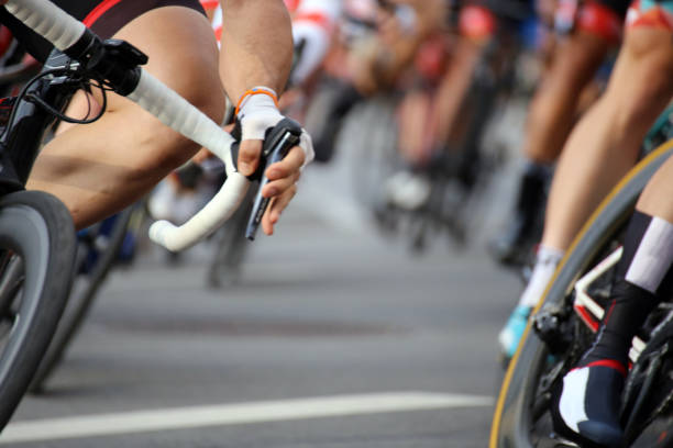 course cycliste, gros plan - vélo de course photos et images de collection