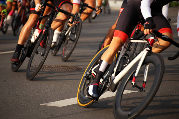 corsa in bicicletta, primo tempo - giro ditalia foto e immagini stock