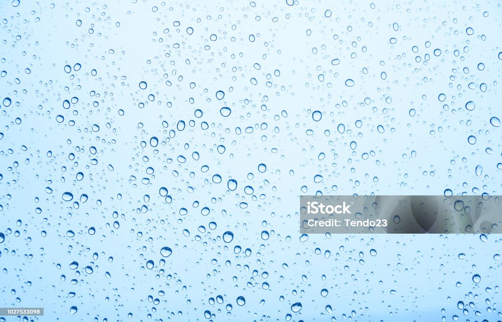 Gouttes d’eau sur le verre, la goutte de pluie - Photo de Eau libre de droits