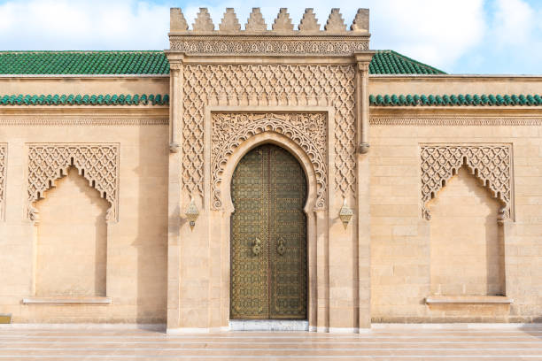 moschea hassan, rabat, marocco - moschea hassan ii foto e immagini stock