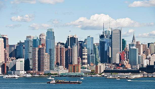 istock new york city skyline over hudson river 102764662