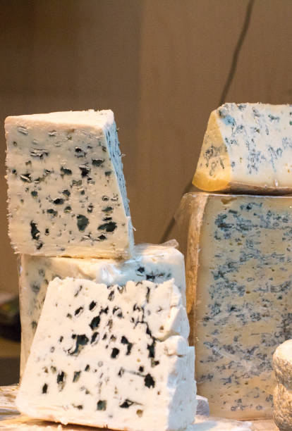 istock Cheese in Borough Market, London 1027670812