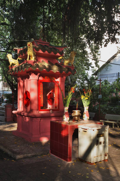 옥 황제 탑-호치민에 chua ngoc 황. 베트남 - emperor jade pagoda 뉴스 사진 이미지