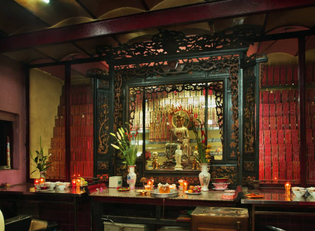 玉皇殿 - ホー ・ チ ・ ミンのチュア ゴック ホアン。ベトナム - emperor jade pagoda ストックフォトと画像
