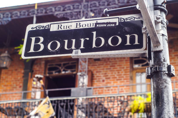 istock Bourbon Street New Orleans (color) 1027700454