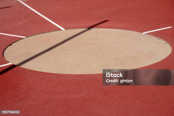 Discus Shadow Image Discus Ring Stock Photo - Download Image Now - Discus, Shadow, Throwing ...