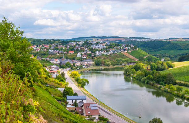 istock Village in Valley of Mosel River 1027811268