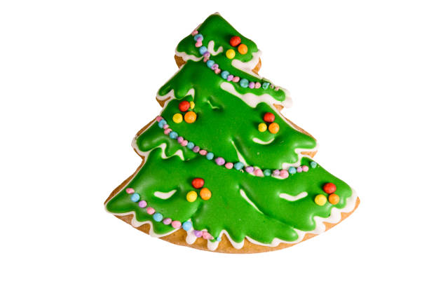 istock Gingerbread christmas tree isolated on a white background 1027829204