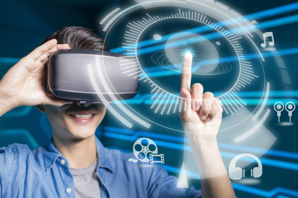 istock man wear vr play audio and video 1028008586