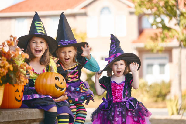 istock children on Halloween 1028138624