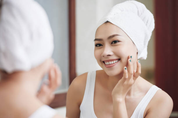 istock Content Asian woman with flawless skin 1028148000