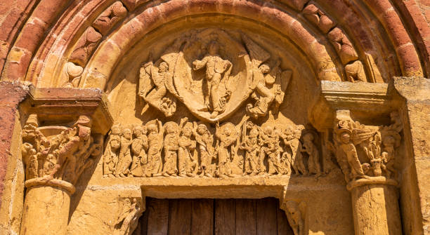 istock Tympanum Church Montceaux-l Etoile 1028213014