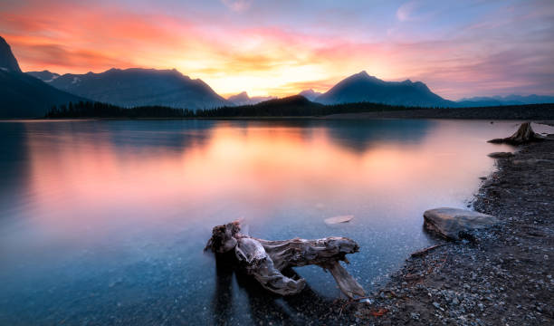 istock Upper Kananaskis Lake Sunset, Kananaskis Contry, Canada 1028361020