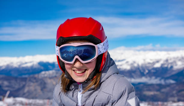 istock Little girl at ski school 1028398596