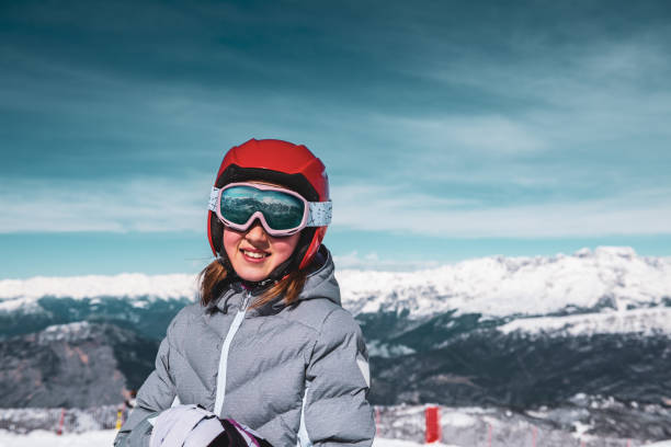istock Little girl at ski school 1028413824
