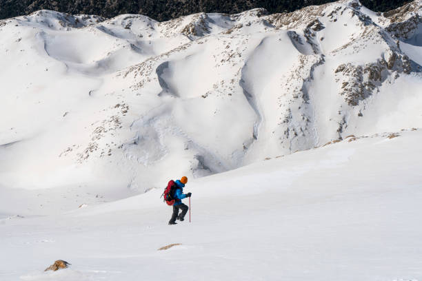 istock Mountaineering in winter 1028415164