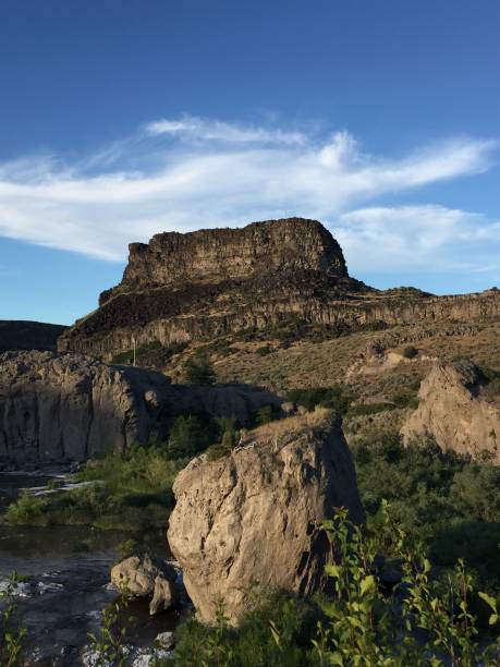 istock Shoshone falls state park scenic view 1028429840