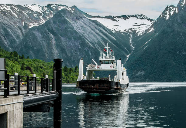 norwegia prom łódź lądowania - sea passage obrazy zdjęcia i obrazy z banku zdjęć