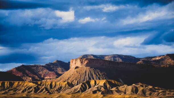 istock Southern Utah Butte 3 1028723994