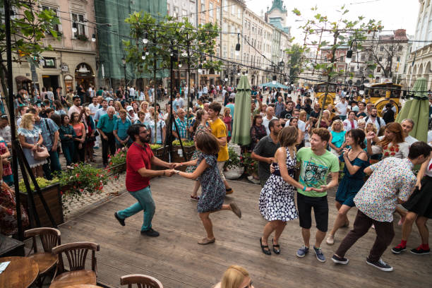 27 día de la independencia de ucrania - lindy hop fotografías e imágenes de stock