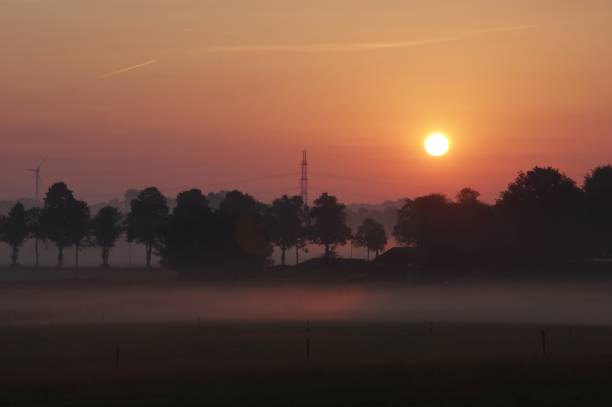 istock Country sunrise scene 1028818514