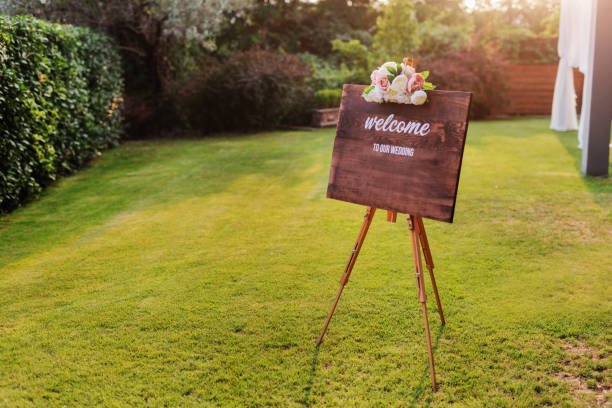 istock Wooden board with welcome sign. 1028874390