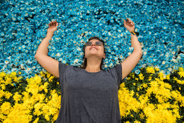 istock Cheerful spring beauty on the flowers 1028893180