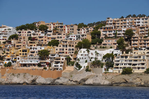 istock Cala Fornells, Mallorca 1028957312