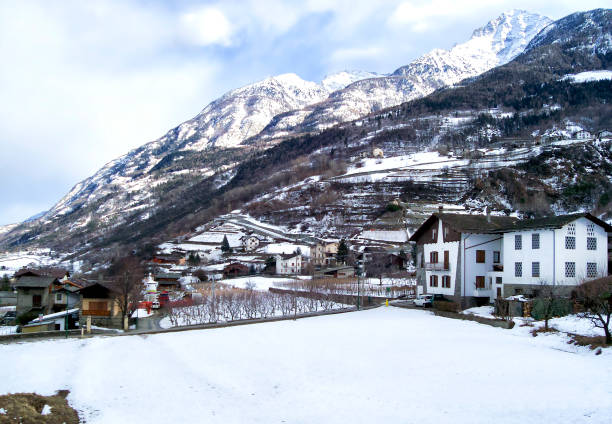 Mount Pila, cable car view with snow at Aosta city, Aosta Valley Province, Italy Mount Pila, cable car view with snow at Aosta city, Aosta Valley Province, Italy pila stock pictures, royalty-free photos & images