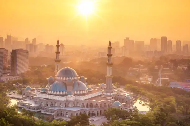 Photo of Mosque in Kuala lumpur with morning sunrise time in Kuala lumpur city