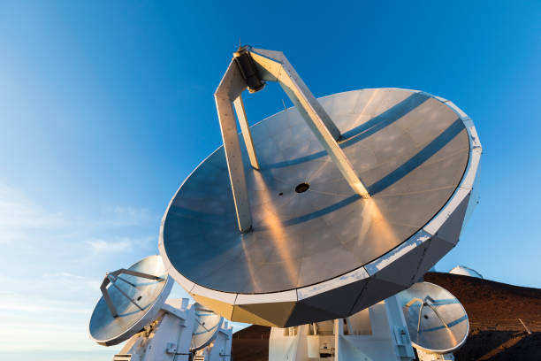 Submillimeter Array Hawaii 240+ Gemini Giant Stock Photos, Pictures & Royalty-Free Images - iStock