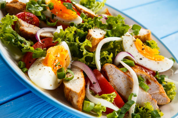 istock Vegetable salad with roasted chicken meat 1029362044