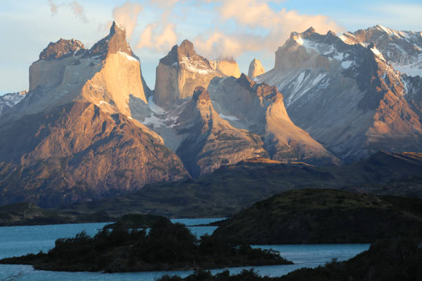 istock Sunrise at Torres del Paine 1029370186
