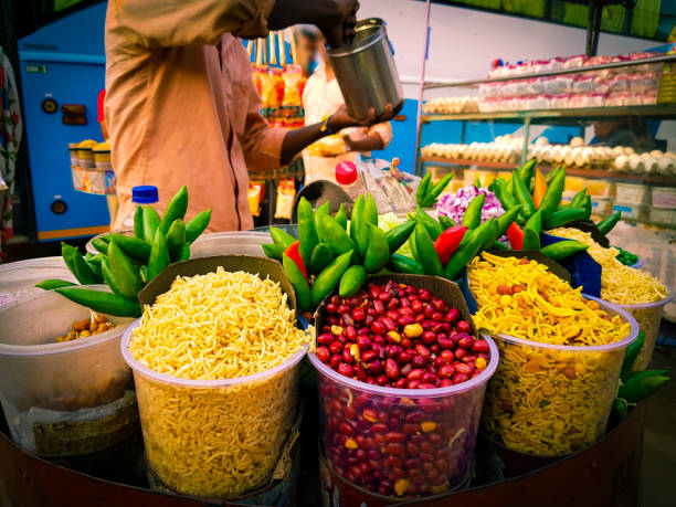 istock jhalmuri mixture chaat being sold by a fast food vendor 1029701310