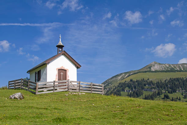 istock chapel of idyllic Grabenbergalm in Tyrol 1029714776