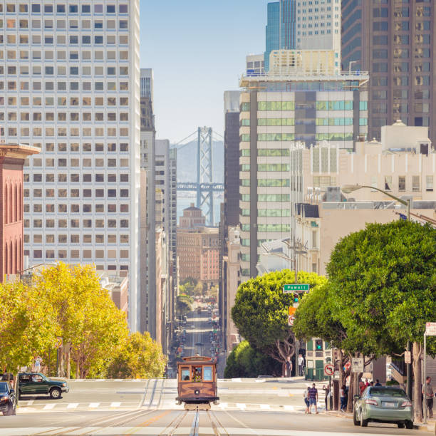 san francisco cable car on california street at sunset, usa - suspension railway imagens e fotografias de stock