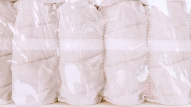 istock spring-core mattress. healthy sleep for a healthy back 1029888278