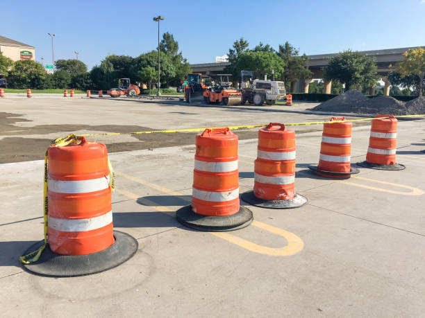 istock Parking garage construction site at retail store in Texas, USA 1029912018