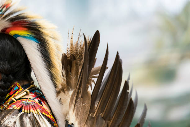 pow wow collecte - gracious photos et images de collection