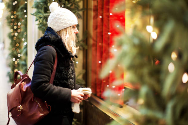 istock Christmas in the city 1029978728