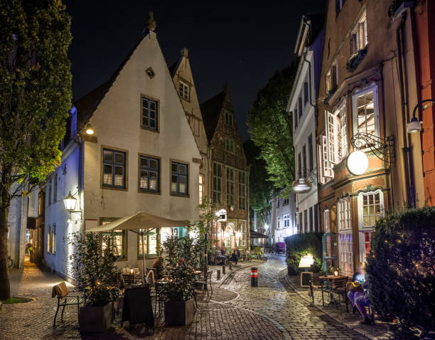 istock Bremen - Medieval Schnoor District 1030013052