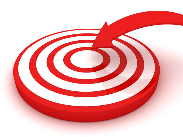 flèches frapper le centre des cibles d'affaires-concept de succès - target bulls eye aspirations red photos et images de collection