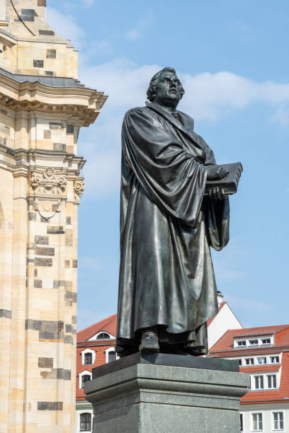 istock Bronce Statue of Martin Luther 1030266640