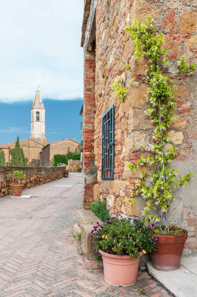 historical village pienza tuscany, italy - religion christianity bell tower catholicism imagens e fotografias de stock
