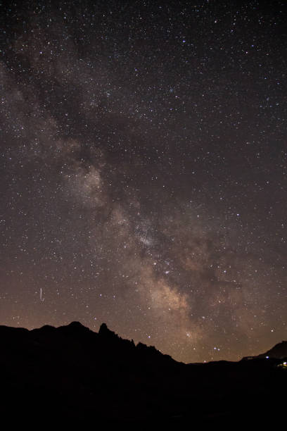グラン ・ パラディーゾ国立公園、イタリアの美しい銀河 - lagoon nebula ストックフォトと画像