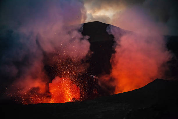 Erupting Mount Yasur Volcano Tanna Island Vanuatu Lava Crater Erupting Volcano Mount Yasur at Night, view towards the erupting volcano crater of the active Mount Yasur Volcano, Tanna Island, Vanuatu, Melanesia, South Pacific Ring Of Fire stock pictures, royalty-free photos & images