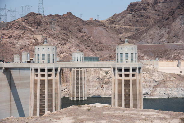 istock Hoover Dam Lake Mead 1030610486